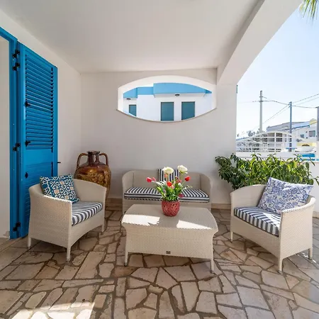 Bed & Breakfast Lo Scalo Marina Di Novaglie