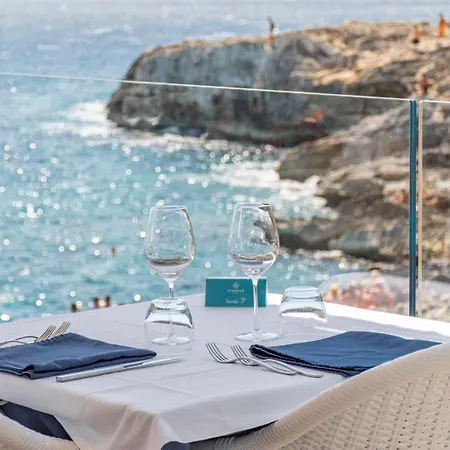 Lo Scalo Marina Di Novaglie Bed & Breakfast