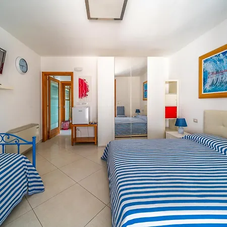 Bed & Breakfast Lo Scalo Marina Di Novaglie Alessano