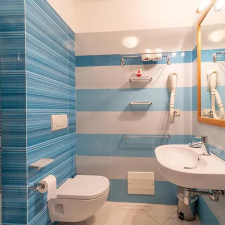 Lo Scalo Marina Di Novaglie Bed & Breakfast